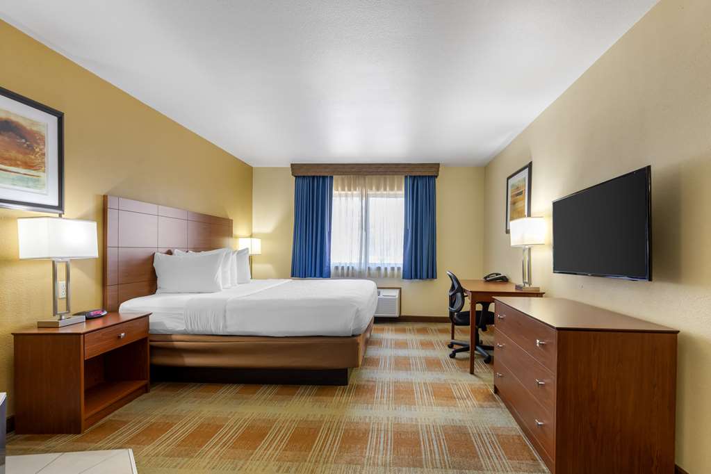 Best Western Kiva Inn - photo 19