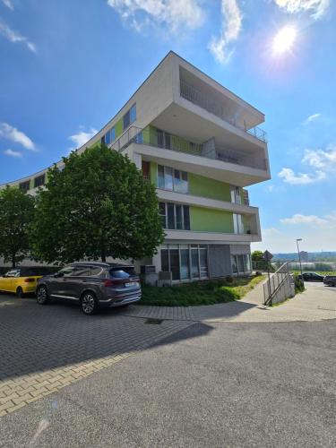 Apartment Majko with free parking — 4-Star Luxury Hotel in Bratislava, Slovakia