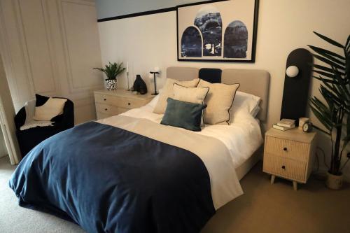 Wesley House Fantastic Location with Free Parking — 4-Star Luxury Hotel in Cheltenham, United Kingdom