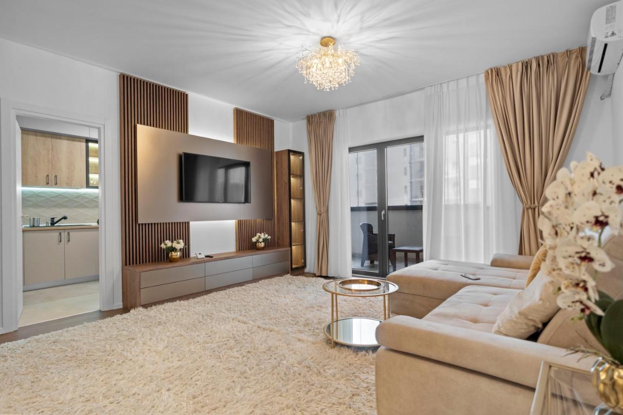 Stylish Gold Accents — 4-Star Luxury Hotel in Bucharest, Romania