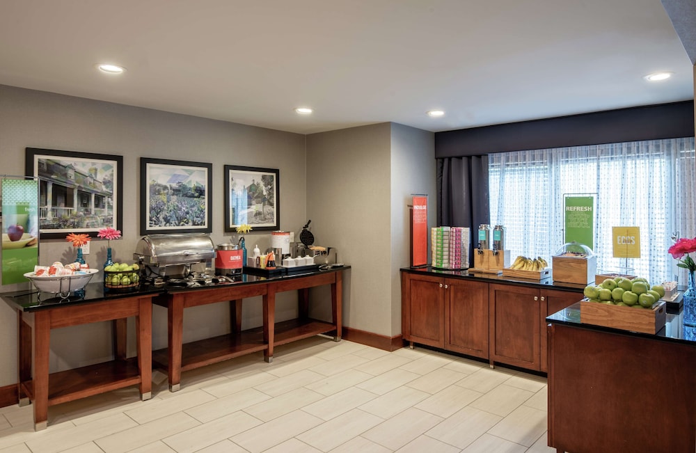 Hampton Inn Waldorf - photo 27