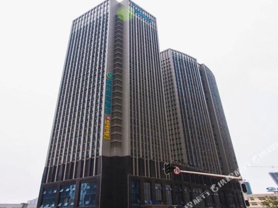 Love lovers theme hotel - last minute hotel in Wuhan