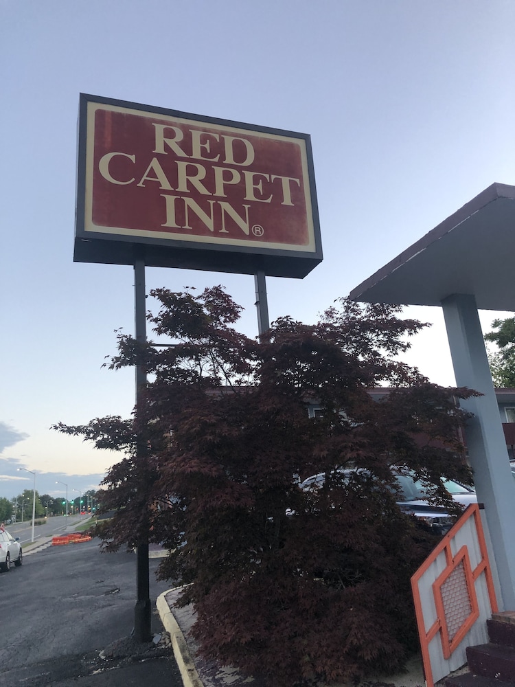 Red Carpet Inn Blacksburg - photo 17