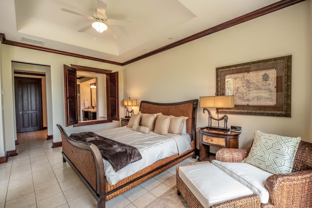 Los Suenos Resort Vista Bahia 1F in Jaco, Costa Rica