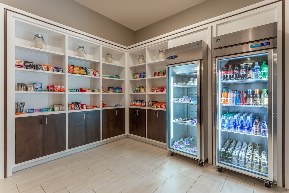 Holiday Inn Hotel & Suites Jefferson City by IHG - photo 21