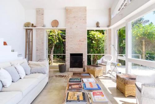 Paraiso Romântico Inesquecível Praia Vermelha do Sul Ubatuba in Ubatuba, Brasil