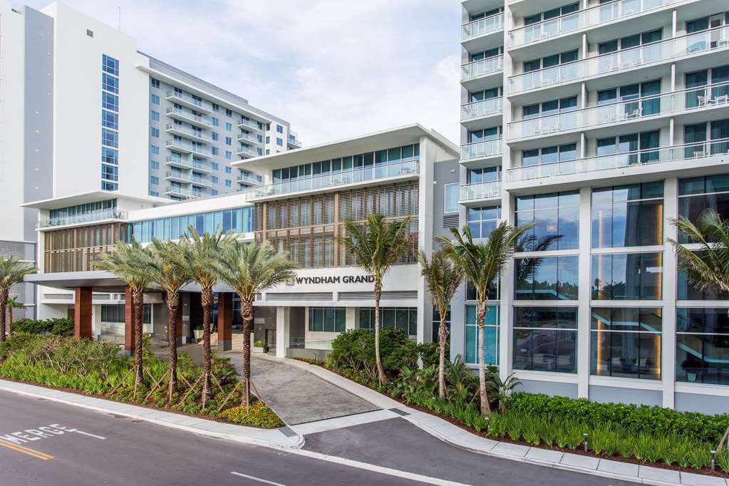Wyndham Grand Clearwater Beach - photo 7