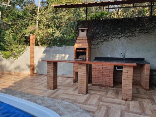 Chácara c piscina in Cotia, Brasil