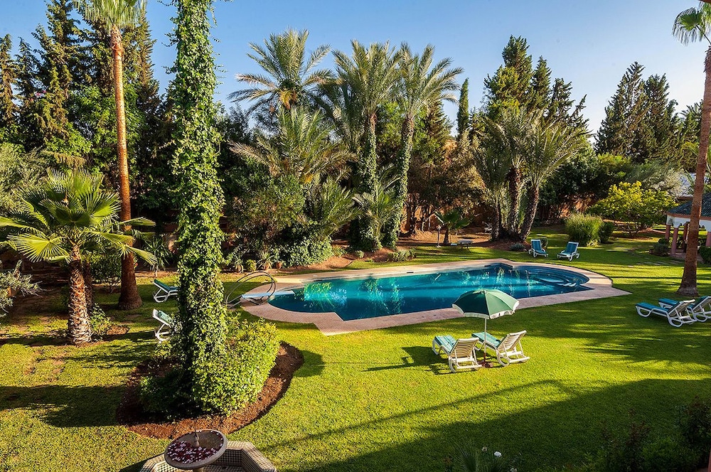 Villa Des 3 Golfs — 4-Star Luxury Hotel in Marrakesh, Morocco