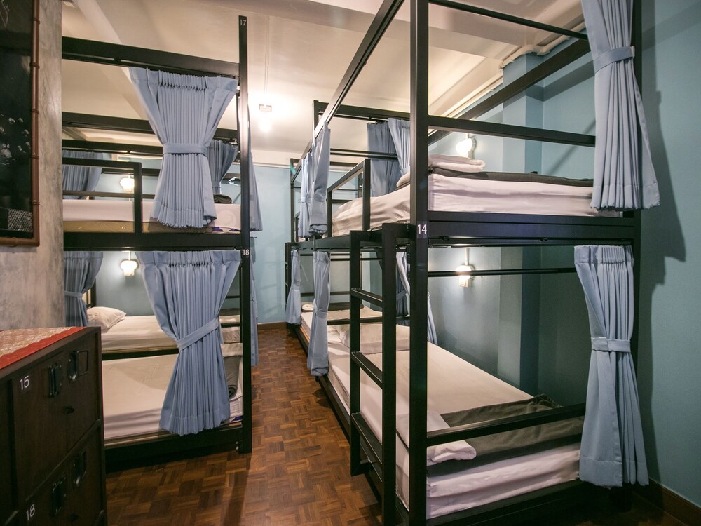 OYO Sleep Soundly Hostel Adults Only