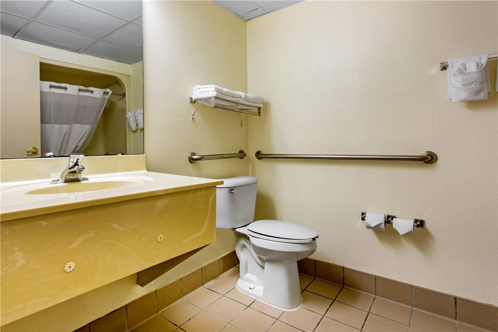 Quality Inn Surfside Myrtle Beach - photo 11