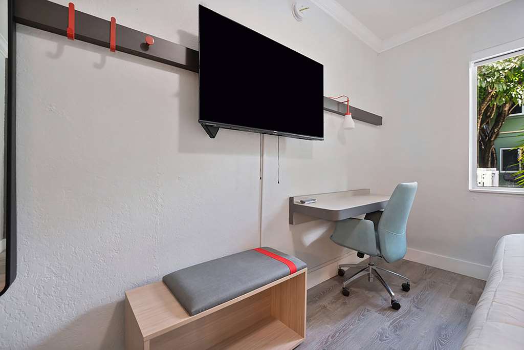 Atrium Hotel Trademark Collection by Wyndham - photo 9