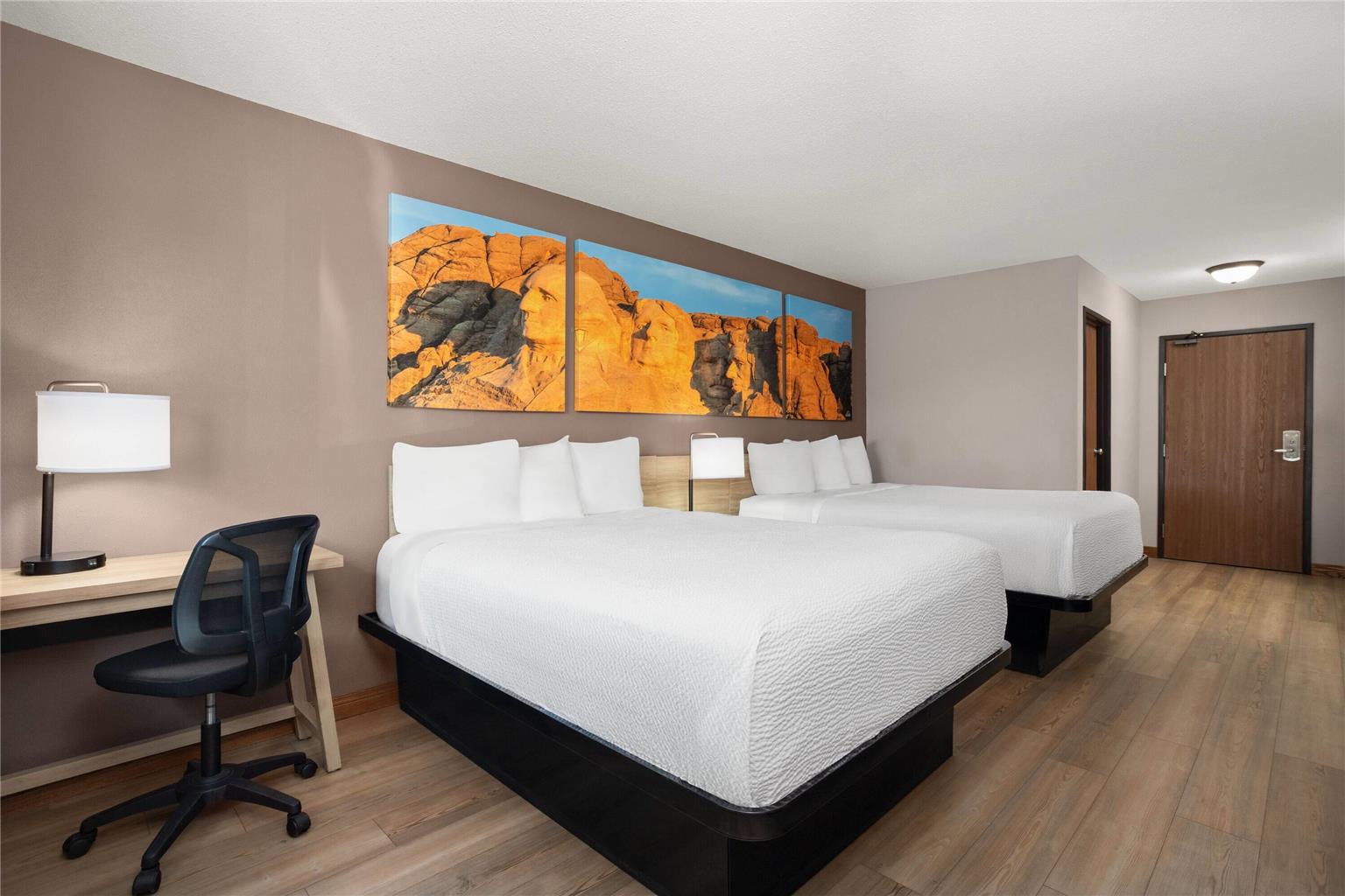 Days Inn by Wyndham Spearfish - photo 10