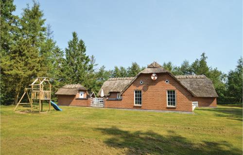 Nice Home In Væggerløse With Sauna — 4-Star Luxury Hotel in None, Denmark
