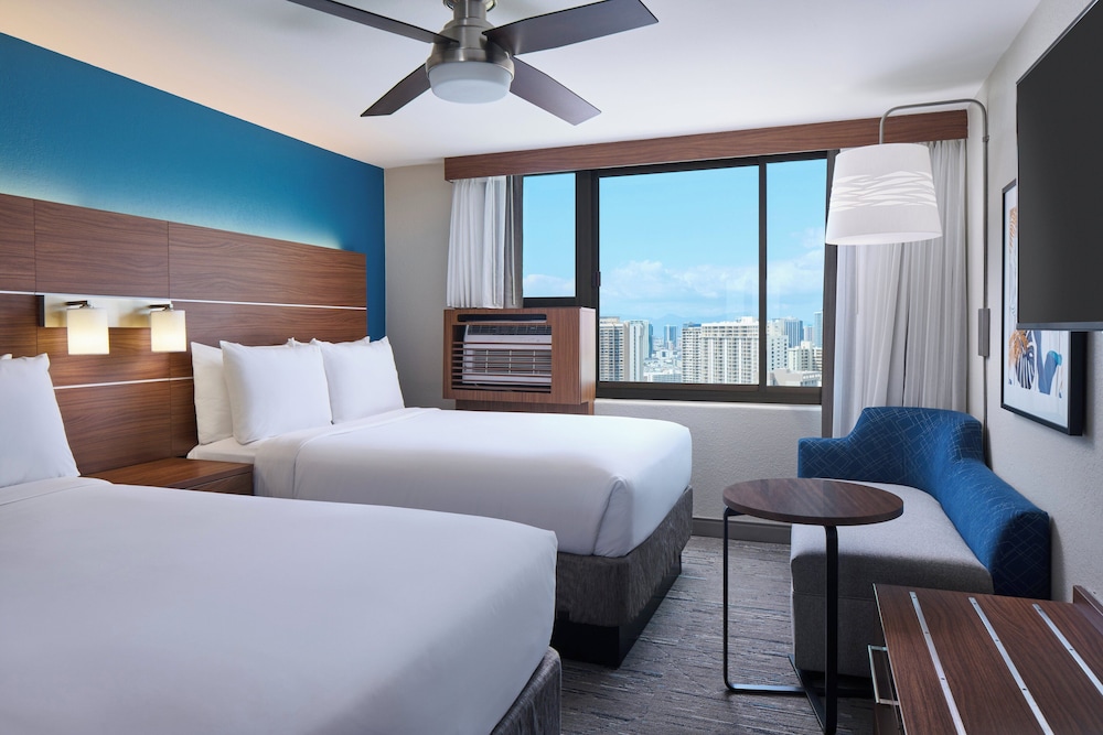 Holiday Inn Express Waikiki by IHG - photo 18