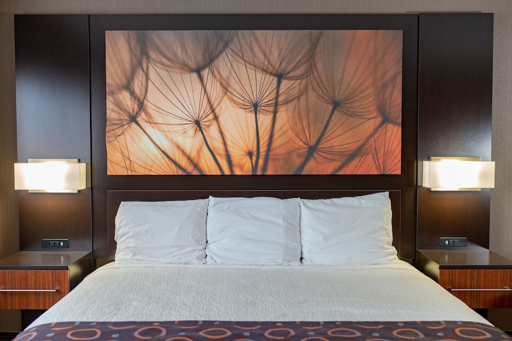 Royal River Casino and Hotel - photo 10