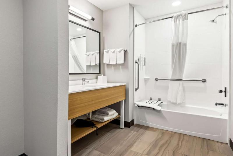 Spark by Hilton Catoosa Tulsa - photo 15
