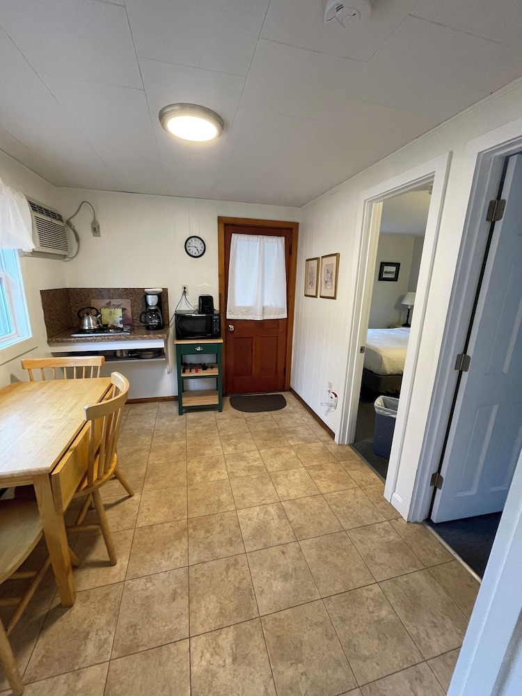 Elmwood Motor Court - photo 40