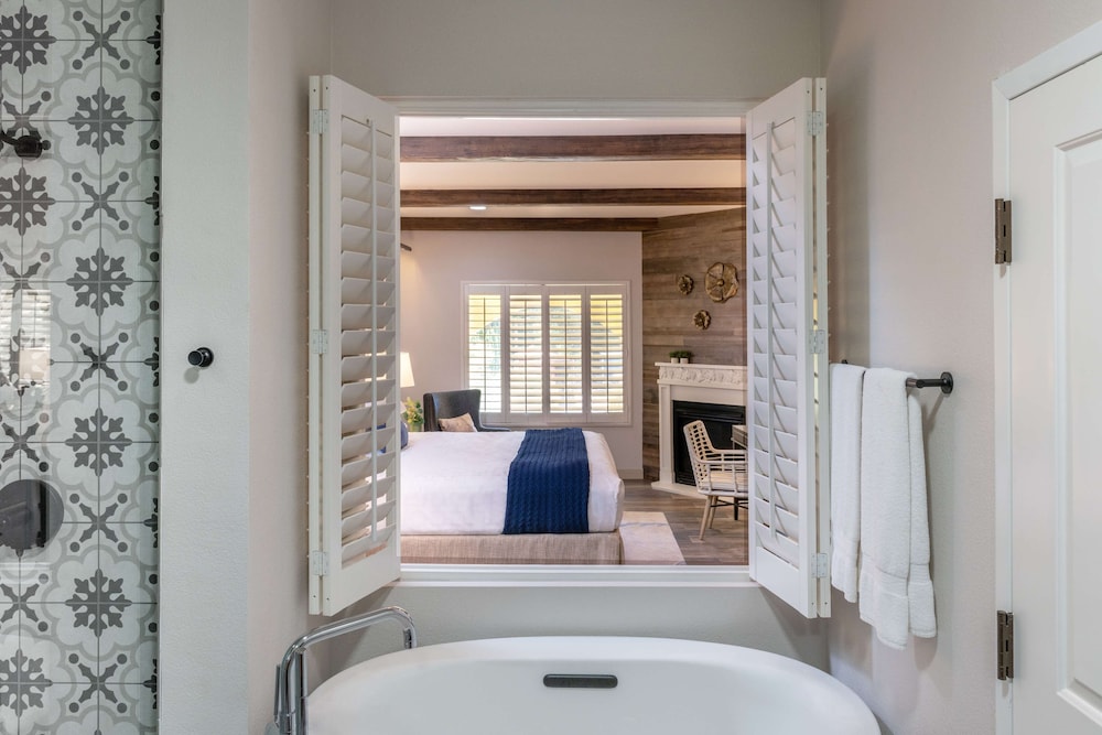 The Lodge at Healdsburg tapestry Collection by Hilton - photo 14