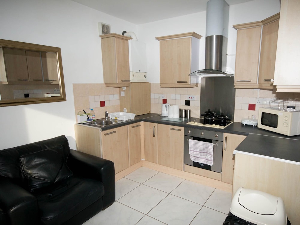 Marley Mansions Apartment Clarendon — 4-Star Luxury Hotel in Wallasey, United Kingdom