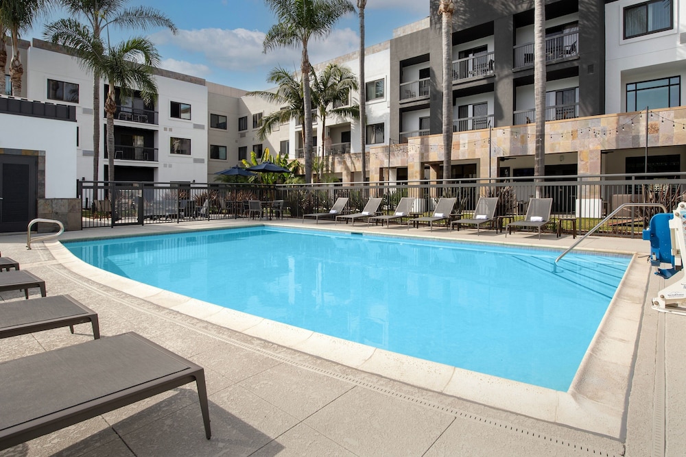 Courtyard by Marriott San Diego Carlsbad - photo 23