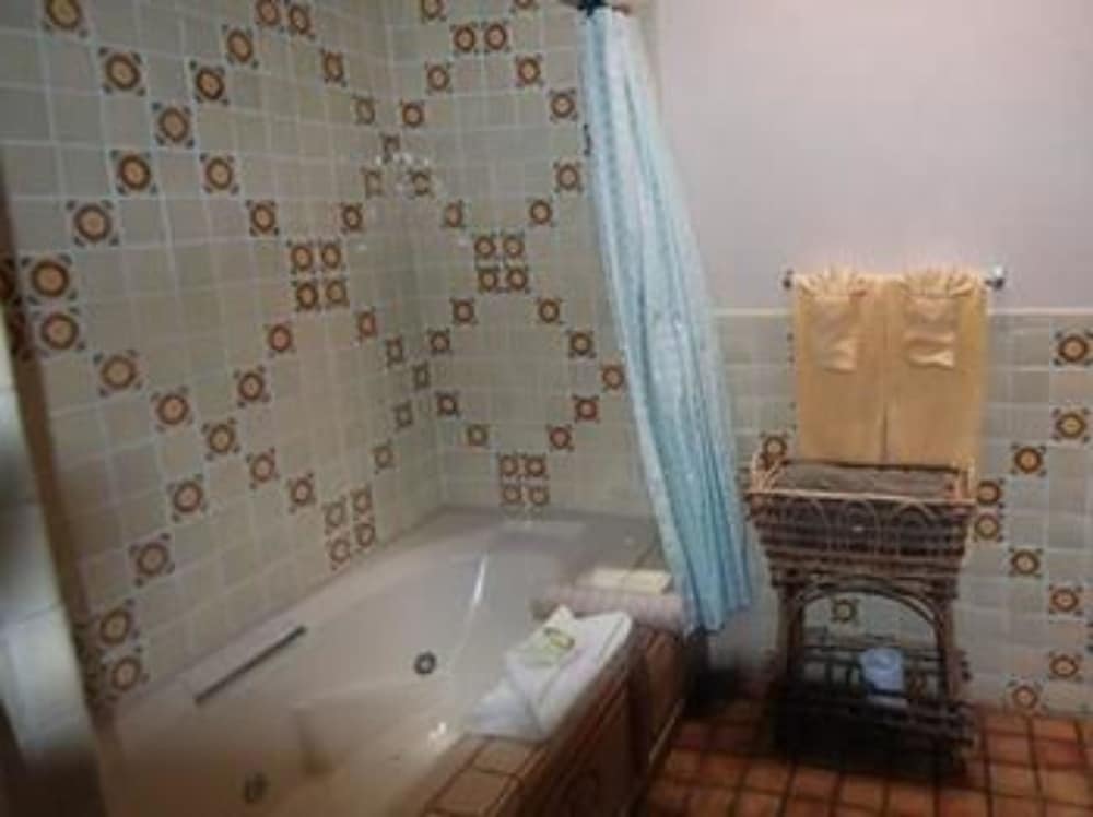 The Inn At The Delta - photo 29
