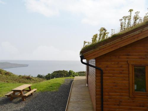 Seascape - carbon neutral hotel in Portree