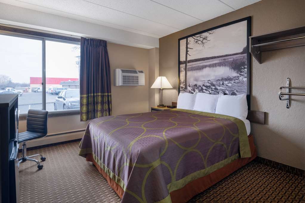 Super 8 by Wyndham Owatonna - photo 20