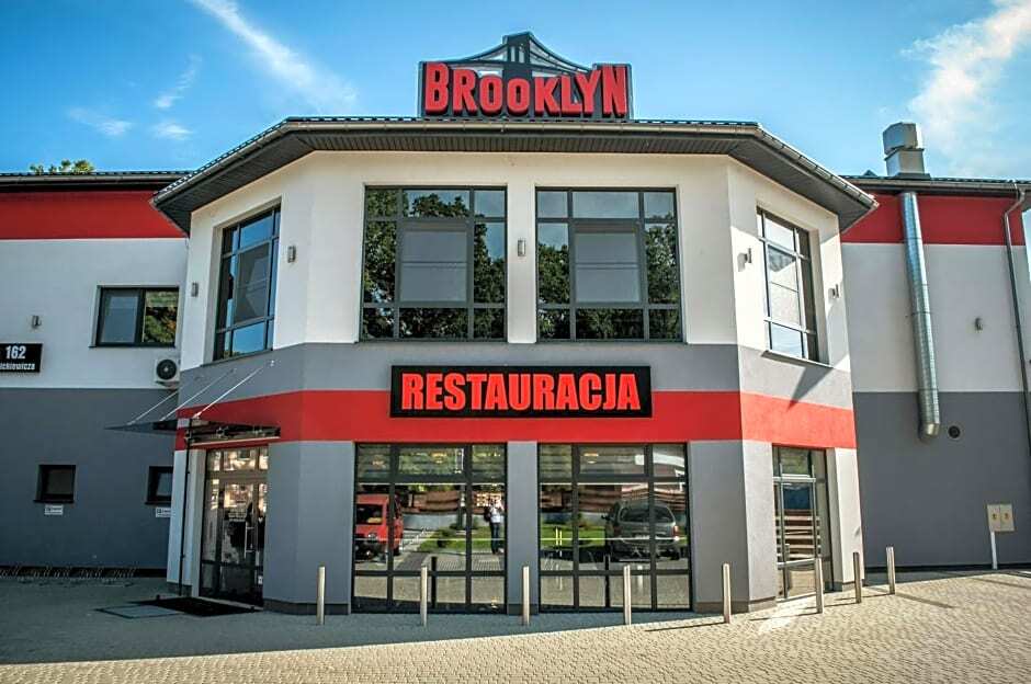 Brooklyn Noclegi — hotel in Jaslo