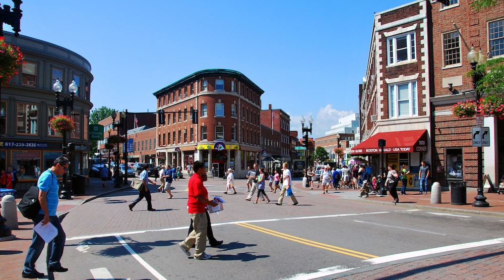 Holiday Inn Express Boston by IHG - photo 94