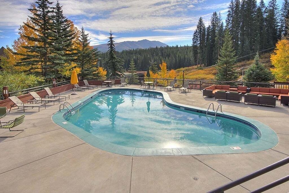 Beaver Run Peak 9 Penthouse by RedAwning - photo 33