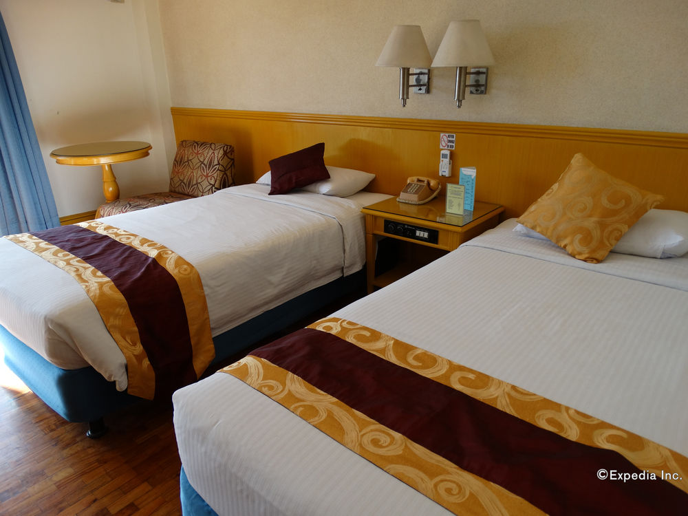 The Aloha Hotel - last minute hotel in Manila