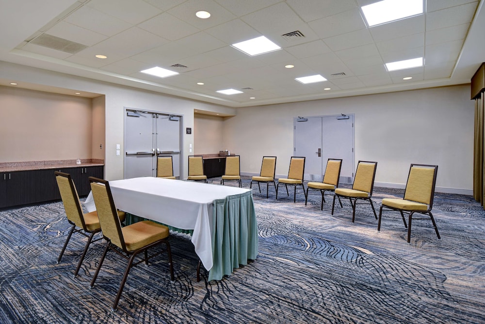 Hilton Garden Inn Ft Myers - photo 39