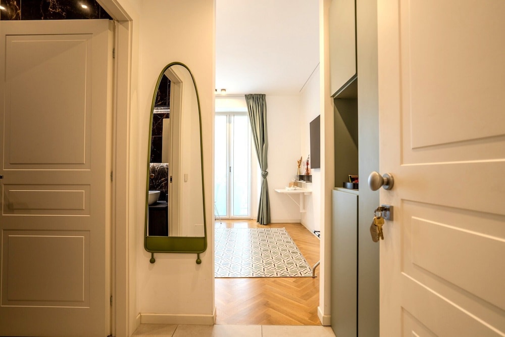 B and G San Babila Luxury in the heart of Milano Design district — 4-Star Luxury Hotel in Milan, Italy