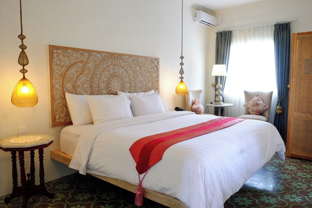 Su’s Cottages in Legian, Indonesia