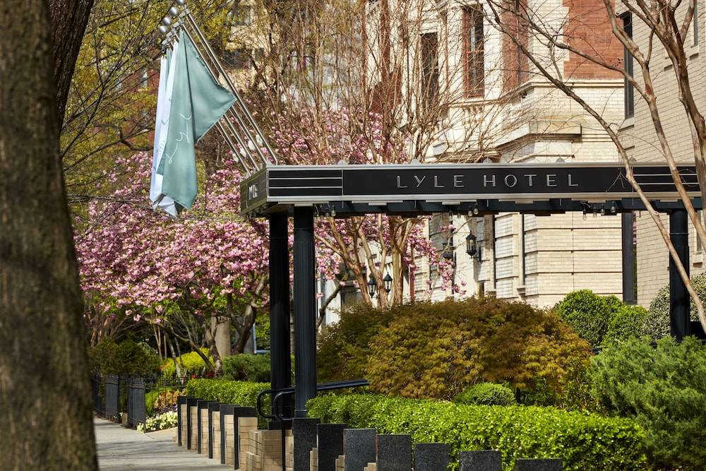 Lyle Washington D.C. - featured photo