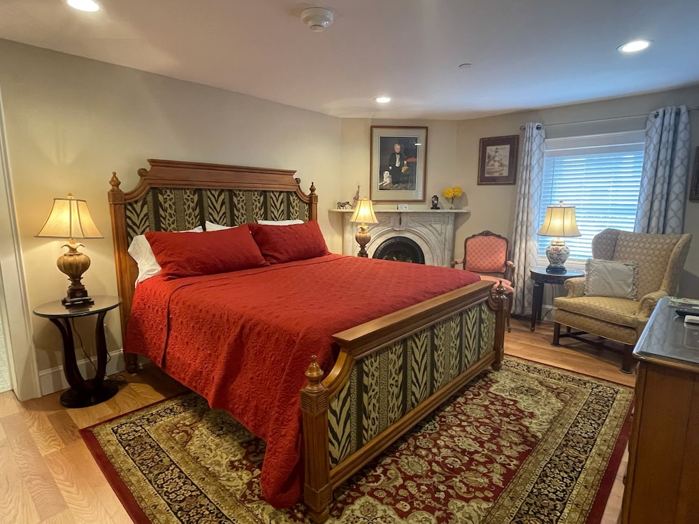 Godley Manor - photo 4