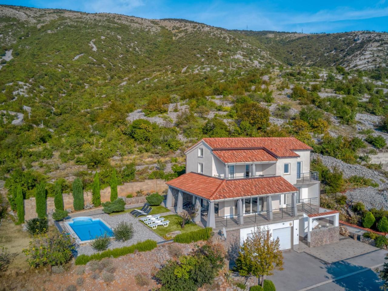 Holiday Home Senj by Interhome — 4-Star Luxury Hotel in Senj, Croatia