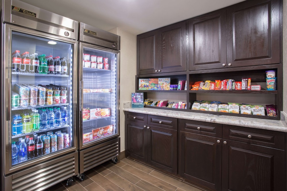 Homewood Suites Phoenix Avondale - photo 20