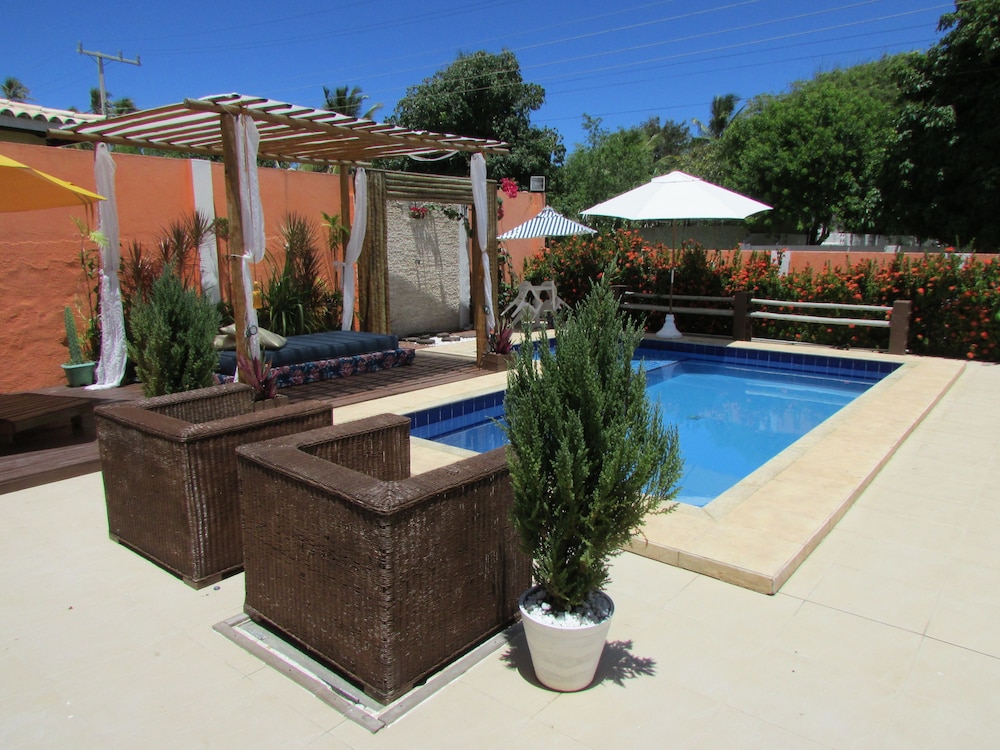 Mar de Guarajuba in Camacari, Brasil