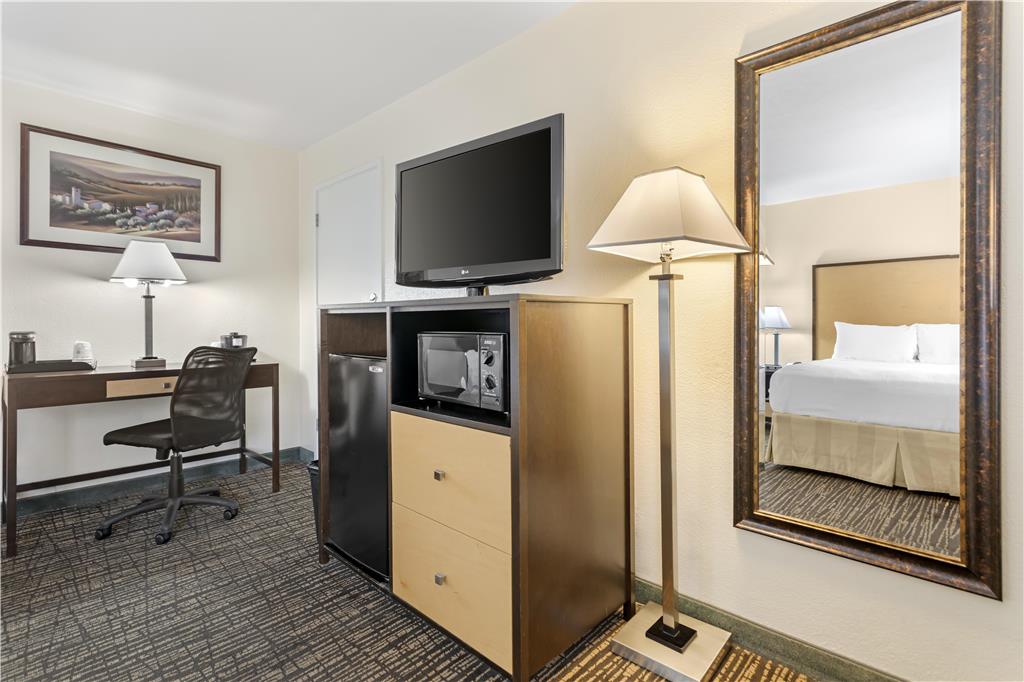 Best Western Petaluma Inn - photo 21