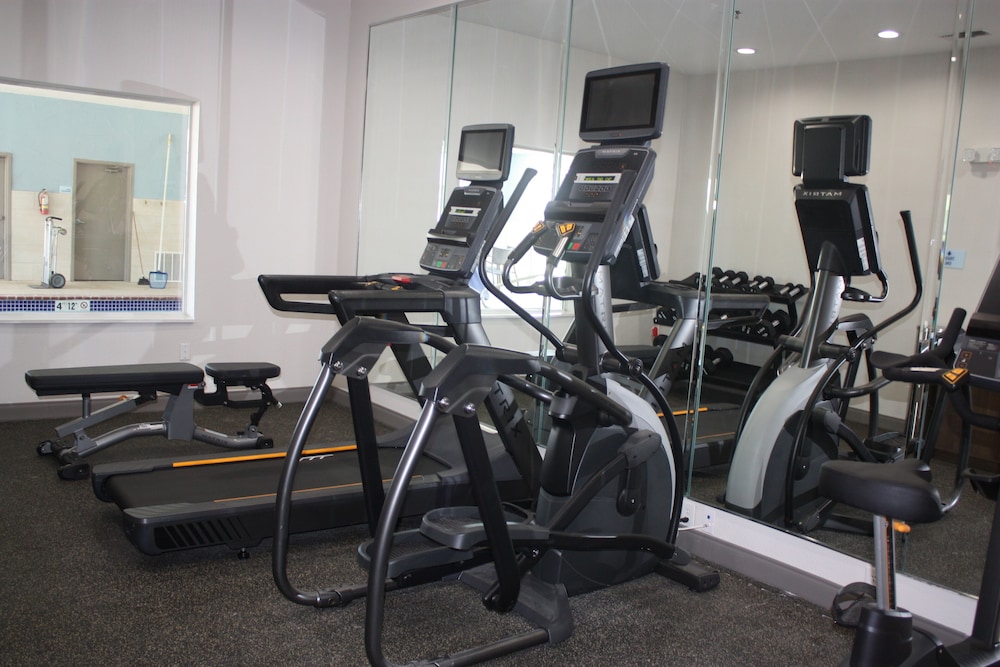 Holiday Inn Express Hotel & Suites Shamrock North by IHG - photo 65