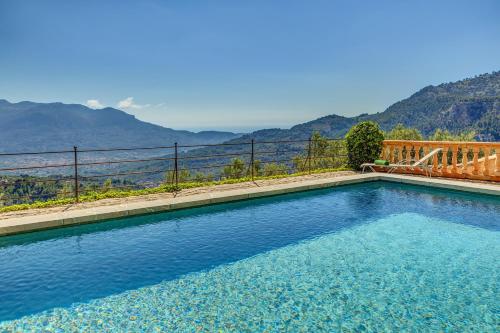 Sa Cabana Vella Fornalutx — hotel in Fornalutx