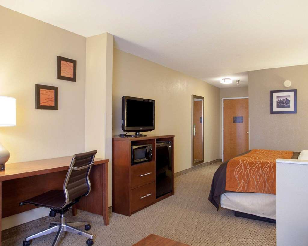 Quality Inn & Suites I 40 East - photo 19