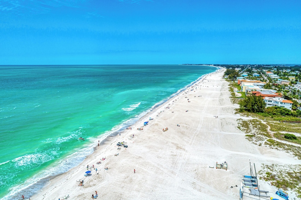 Anna Maria Island Beach Happy direct Beach Front 1br 1br - photo 3