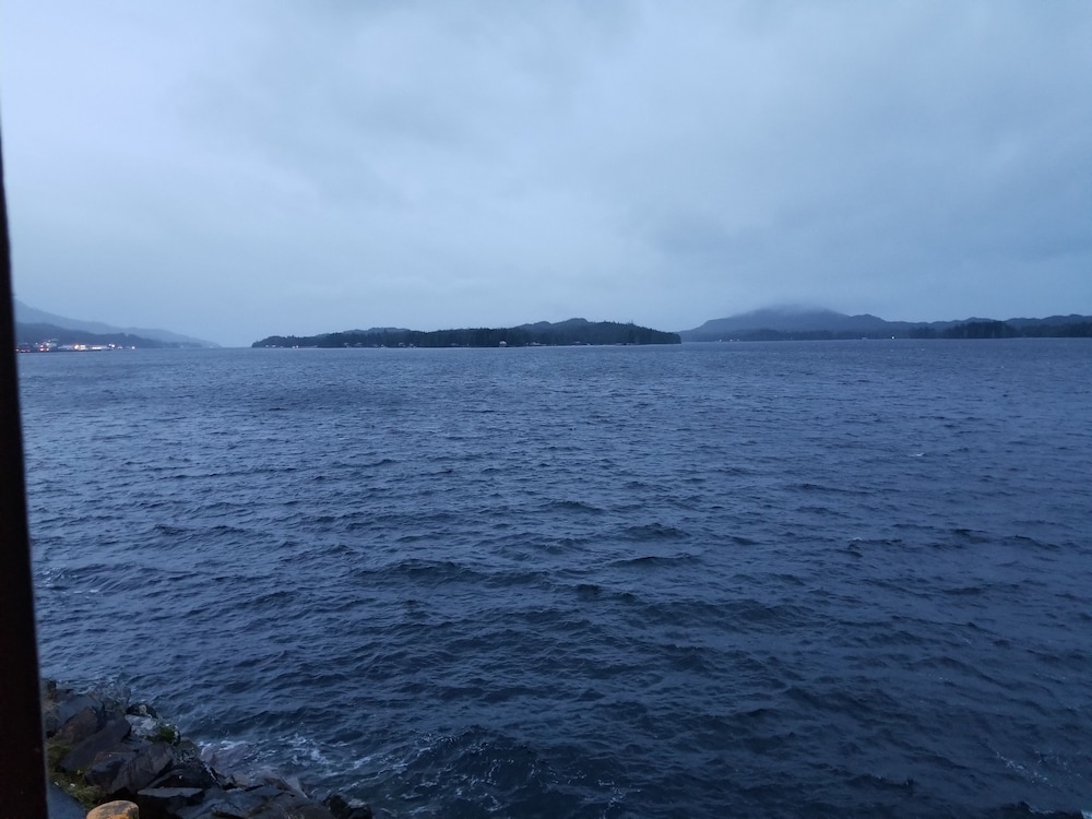 Super 8 by Wyndham Ketchikan - photo 48
