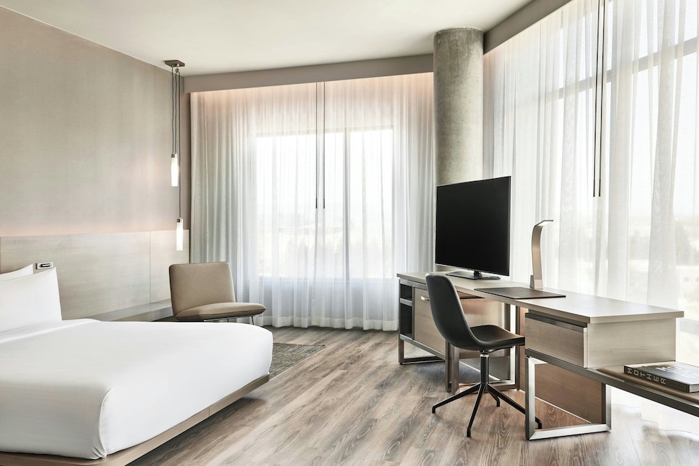AC Hotel by Marriott Sunnyvale Moffett Park - photo 14