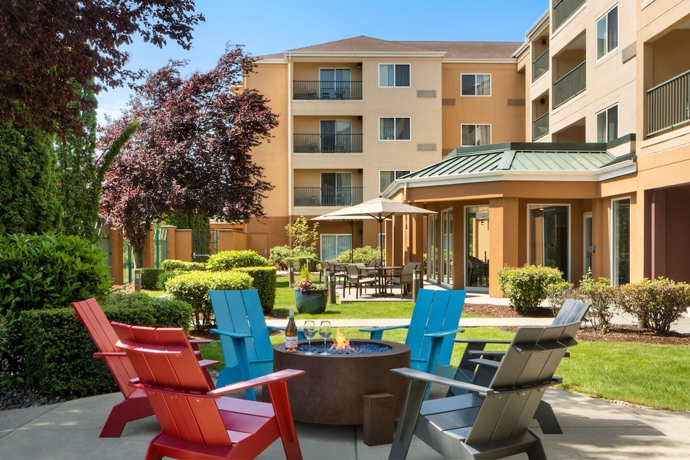 Courtyard by Marriott North Seattle Lynnwood - photo 35