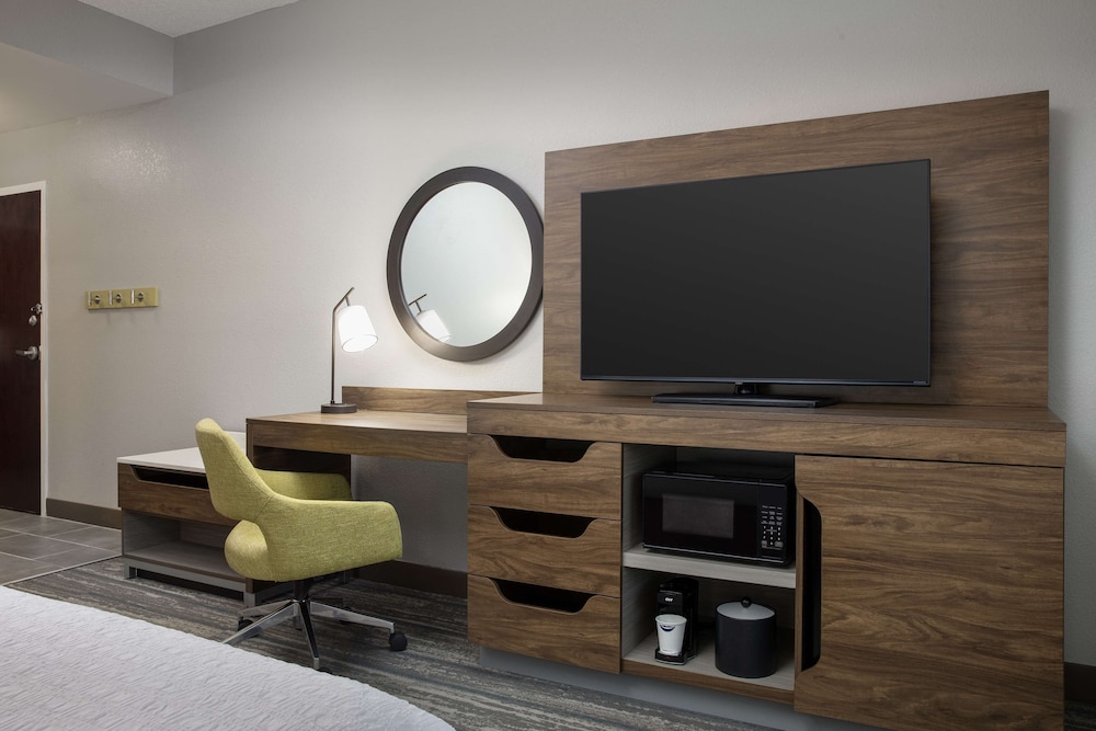 Hampton Inn Kingsland - photo 16