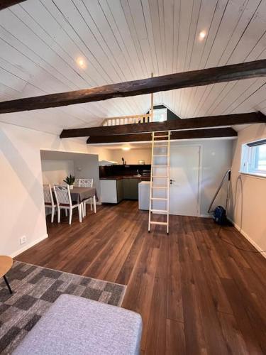 Araya Svensson s Guest House — 4-Star Luxury Hotel in Falkenberg, Sweden